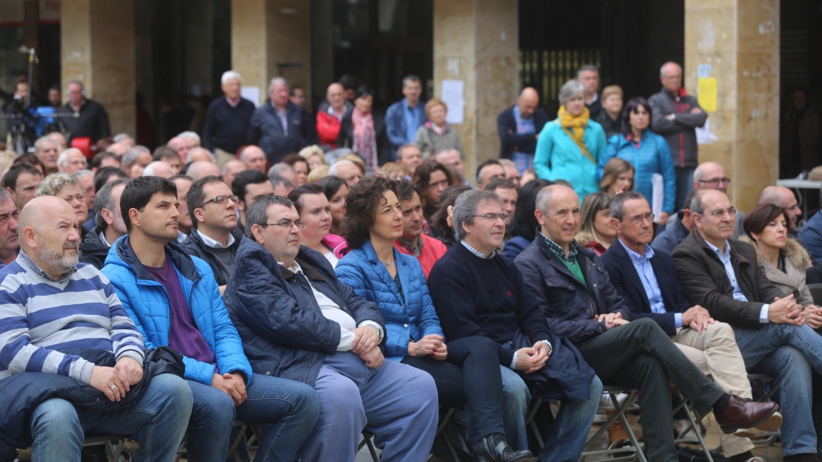 Durango. Aitziber Irigoras, Unai Rementeria, Iñigo Urkullu, Andoni Ortuzar. 