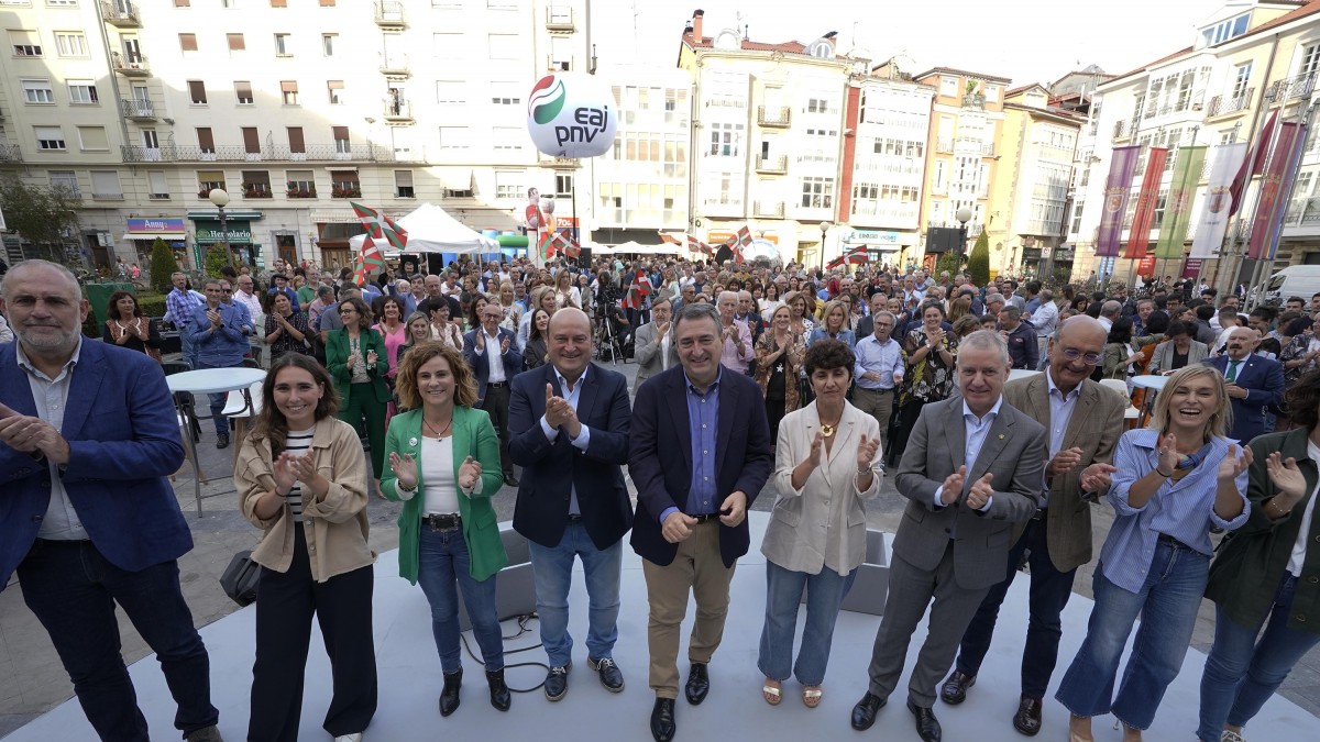 23-J Mitin Festa Euskal Ahotsa Gira - Vitoria Gasteiz Aitor Esteban