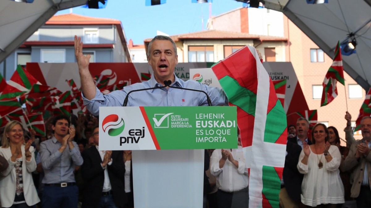 Urkulluk euskal emakume eta gizonak gonbidatu ditu EAJ-PNV bozka dezaten “nazio aniztun Estatu bat birsortzeko aukera aprobetxatzeko”