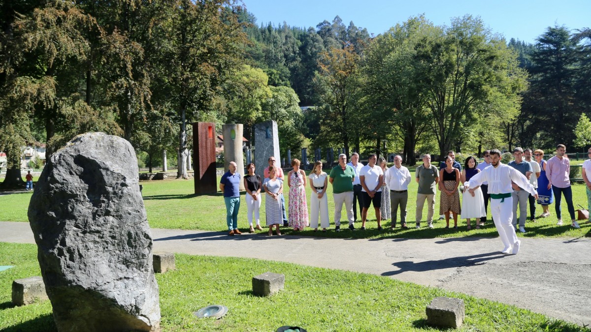 Abellaneda eta Muñatones batailoiak gogoratu ditu EAJ-PNVk Gueñesen egin den Gudari Egunean