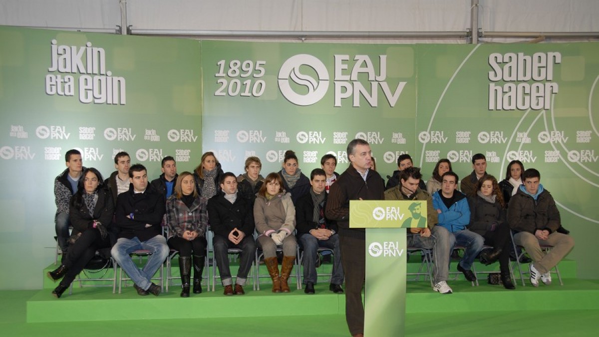 Iñigo Urkullu Sukarrietan