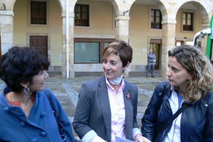 ARANTXA TAPIA: “CUANTO MÁS AUTOGOBIERNO TENGAMOS MAYOR BIENESTAR SOCIAL TENDREMOS”.