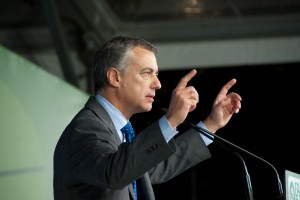 Josu Erkoreka, Iñigo Urkullu y resto de candidaturas en el mitin de Barakaldo