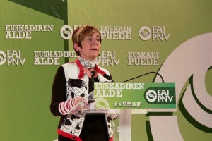 Arantxa Tapia eta Joseba Egibar  Antiguako Gaskuña plazako ekitaldi politikoan