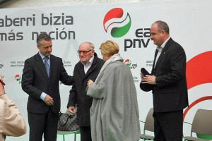 Iñigo Urkullu eta Joseba Egibar Eibarko bonbardaketen 75. urteurrenean