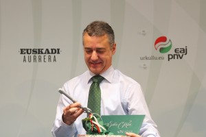 Iñigo Urkullu - Sabin Etxeko langileen agurra