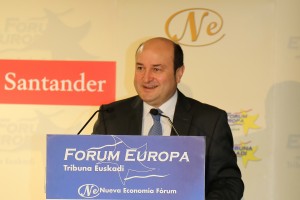 Andoni Ortuzar en Forum Europa