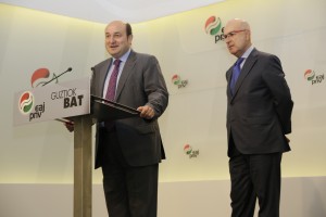 Josep Antoni Duran i Lleida eta Andoni Ortuzarren arteko bilera