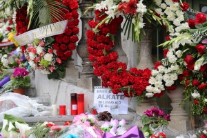 Milaka bilbotarrek agur esan diote Iñaki Azkuna 'munduko alkaterik onenari'