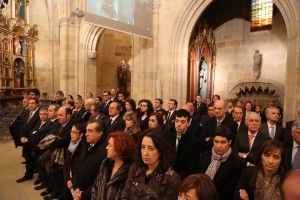 Miles de bilbaínos dan su último 'agur' a Iñaki Azkuna, el 'mejor alcalde del mundo'