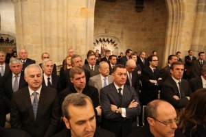 Miles de bilbaínos dan su último 'agur' a Iñaki Azkuna, el 'mejor alcalde del mundo'