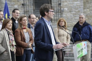 20140509 Gasteiz: Ciudad Europea - Gorka Urtaran e Izaskun Bilbao