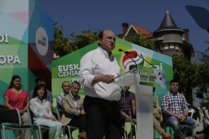 Izaskun Bilbaok “ Letra larriz idatzitako Demokrazia exijitzen du”