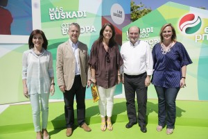 Izaskun Bilbaok “ Letra larriz idatzitako Demokrazia exijitzen du”