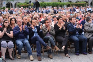 Izaskun Bilbao, Iñigo Urkullu, Andoni Ortuzar en el mitin de Barakaldo