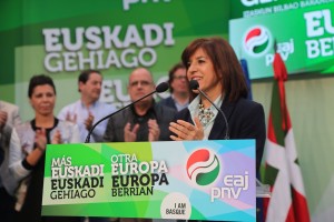 Izaskun Bilbao, Iñigo Urkullu, Andoni Ortuzar Eibarreko ekitaldian