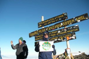 Think Gaur en el Kilimanjaro 