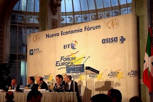 Andoni Ortuzar en un desayuno informativo de la tribuna Fórum Europa