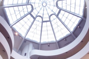 Iñigo Urkullu en el Guggenheim de Nueva York con los responsables del museo y de la Fundación 