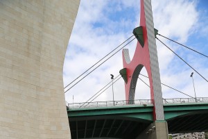 Rementeria y Aburto refuerzan el compromiso entre Bilbao y Bizkaia con un nuevo pacto de titanio