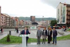 Juan Mari Aburtoren esanetan, AHTak lotura iraunkor, arin, seguru eta efikaza eskainiko du