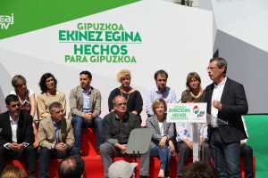Mitin en Donostia Goia, Olano, Urkullu y Egibar