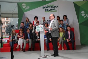 Basauriko mitina - Andoni Busquet Unai Rementeria Iñigo Urkullu Andoni Ortuzar