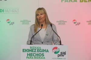 Bermeoko mitina - Aritz Abaroa, Ana Otadui, Unai Rementeria