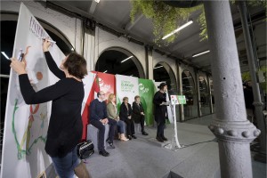 Joseba Agirretxea y  Mª Eugenia Iparragirre en Tolosa