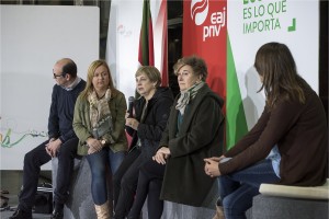 Joseba Agirretxea y  Mª Eugenia Iparragirre en Tolosa
