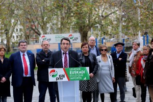 Aitor Esteban - Pentsioak