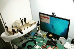 José María Cazalis #DesdeDentro | Fin de la jornada. Aunque sea solo una hora, trabajar con las manos ayuda a descansar las neuronas. Ya que no puedo tener en barco de verdad, me lo hago a escala.