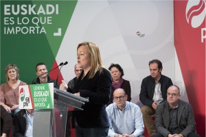 Mitin Bergara - Joseba Agirretxea, María Eugenia Iparragirre, Joseba Egibar	