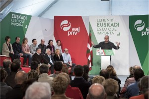 Mitina Bergaran - Joseba Agirretxea, María Eugenia Iparragirre, Joseba Egibar	