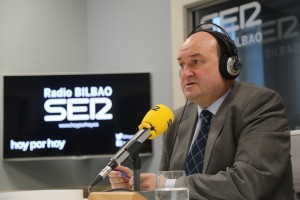 Andoni Ortuzar SER irratian