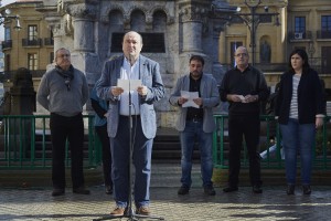 Foruen Monumentuaren aurrean irakurritako Aldarrikapena