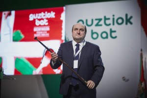 Batzar Nagusia 2016 - Andoni Ortuzarren hitzaldia eta ekitaldi politikoa