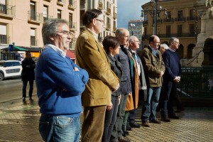 Manifiesto ante el Monumento a los Fueros