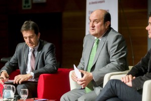 Eusko Ikaskuntza: Jornada sobre el futuro del Autogobierno Vasco