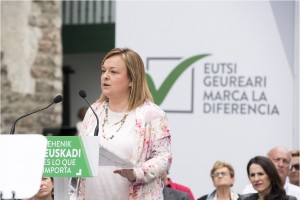 Ekitaldia Hondarribian. Andoni Ortuzar, Maria Eugenia Iparragirre, Joseba Agirretxea (2016-06-12)