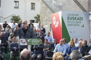 Ekitaldia Bergaran. Joseba Agirretxea, Joseba Egibar, Andoni Ortuzar