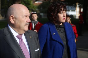 Iñigo Urkullu lehendakariak Gernikako zuhaitzaren azpian egin du karguaren zina