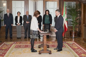 Los consejeros del Gobierno Vasco toman posesión de sus cargos
