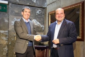 Encuentro de la Delegación de EAJ PNV a Canarias con Fernando Clavijo