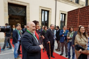 Tercera edición de la jornada de 'Puertas abiertas' en el Parlamento Vasco