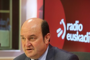 Andoni Ortuzar Radio Euskadi irratian 20170626