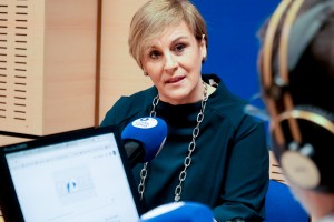 Itxaso Atutxari elkarrizketa Onda Vasca irratian 2018.02.19