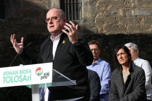 Olatz Peon, Markel Olano, Joseba Egibar. Presentación de la candidatura de Tolosa