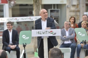 Andoni Ortuzar, Ramiro González, Gorka Urtaran. Presentación candidaturas municipal y foral de Vitoria-Gasteiz.