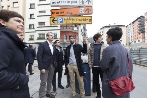 Eibarren egon dira gaur Markel Olano, Joseba Agirretxea, Josu Mendikute, M Eugenia Arrizabalaga, Maribel Bakero eta Eider Mendoza